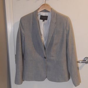 Gray blazer